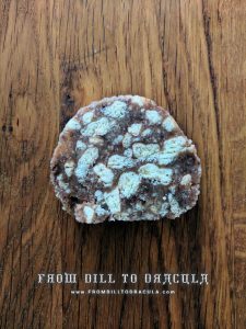 Salam de Biscuiti {No-Bake Chocolate Salami Roll} | From Dill To Dracula www.FromDillToDracula.com